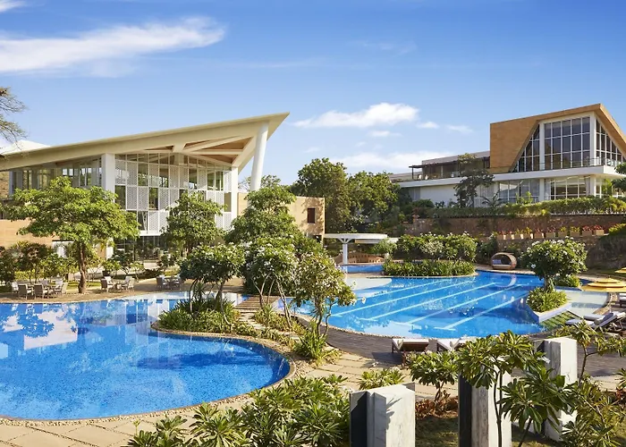 Taj Aravali Resort & Spa Udaipur