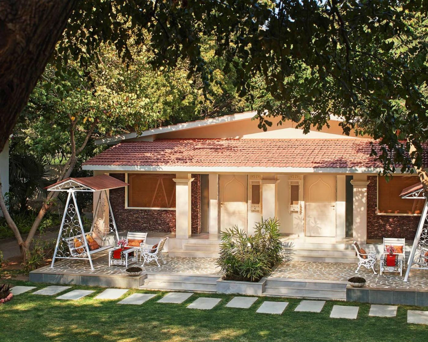 Taj Aravali & Hotel 5*